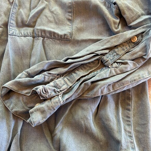 GAP Blue Button Down Shirt for Women - Picture 4 of 6